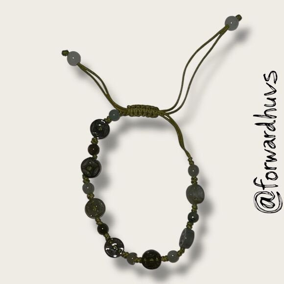 Jade Engraved Beads Beaded Bracelet with Adjustable Cord - Picture 4 of 7